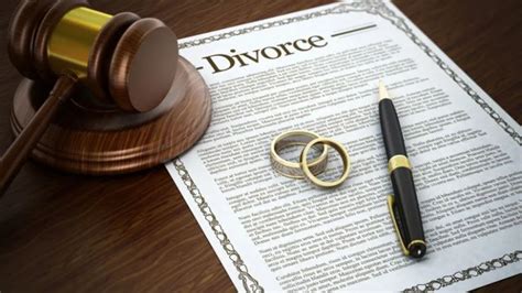 divorce .